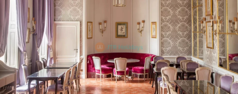 Caumont Centre d'Art - Hotel de Caumont is a stunning 18th-century mansion in Aix-en-Provence, offering a perfect blend of art, history, and elegance. At Hotel de Caumont, explore beautiful historical lounges, exquisite gardens, and a renowned art gallery featuring international exhibitions and Paul Cézanne's masterpieces. The Hotel de Caumont also features a charming boutique bookstore and a delightful on-site restaurant. Experience the timeless beauty and cultural richness of Hotel de Caumont during your visit to Aix-en-Provence. Caumont Centre d'Art - Image 3 of 5