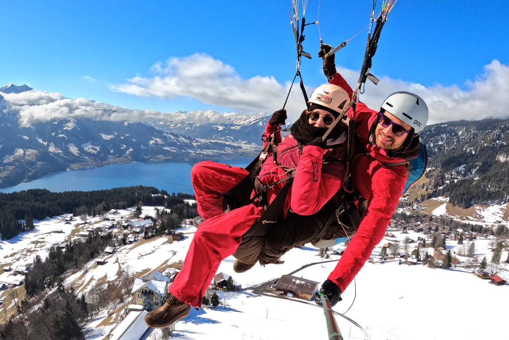 Tandem Paragliding Experience in Interlaken from Zurich - Image 2 of 5