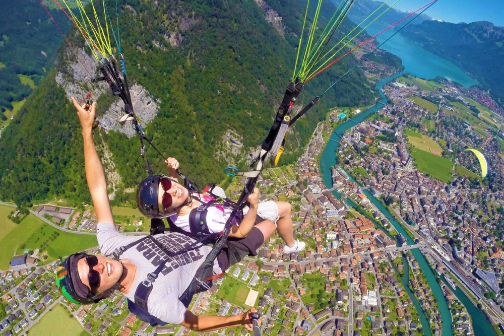 Tandem Paragliding Experience in Interlaken from Zurich - Image 5 of 5