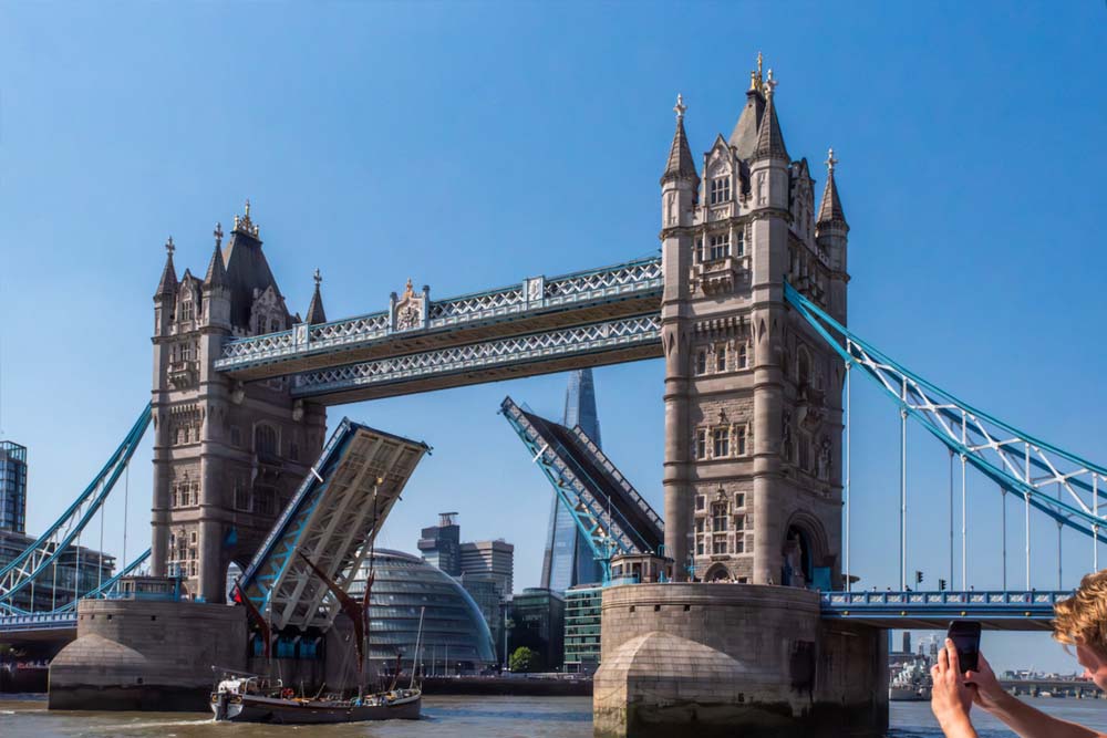 泰晤士河观光游船 - 威斯敏斯特至格林威治 - Image 5 of 9