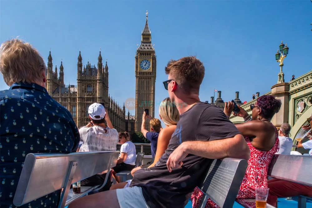 Thames River Sightseeing Cruise - Westminster to Greenwich - Image 8 of 9