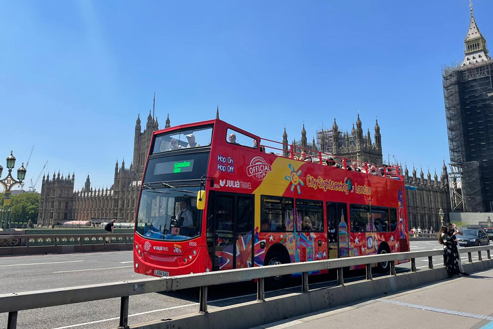 City Sightseeing London Hop-on Hop-off Bus Tour - Discover London’s top attractions with the City Sightseeing Hop On Hop Off Bus Tour. Enjoy unlimited travel across multiple routes and stops, including landmarks like Tower Bridge, Hyde Park, Big Ben, and Buckingham Palace. Travel at your own pace with flexible boarding and multilingual audio commentary. Perfect for first time visitors and tourists wanting to explore London’s rich history, iconic architecture, and cultural highlights. Book your open top, double decker bus pass today and experience panoramic city views with convenient, all day access. Ideal for families, solo travellers, and group tours. City Sightseeing London Hop-on Hop-off Bus Tour - Image 1 of 5