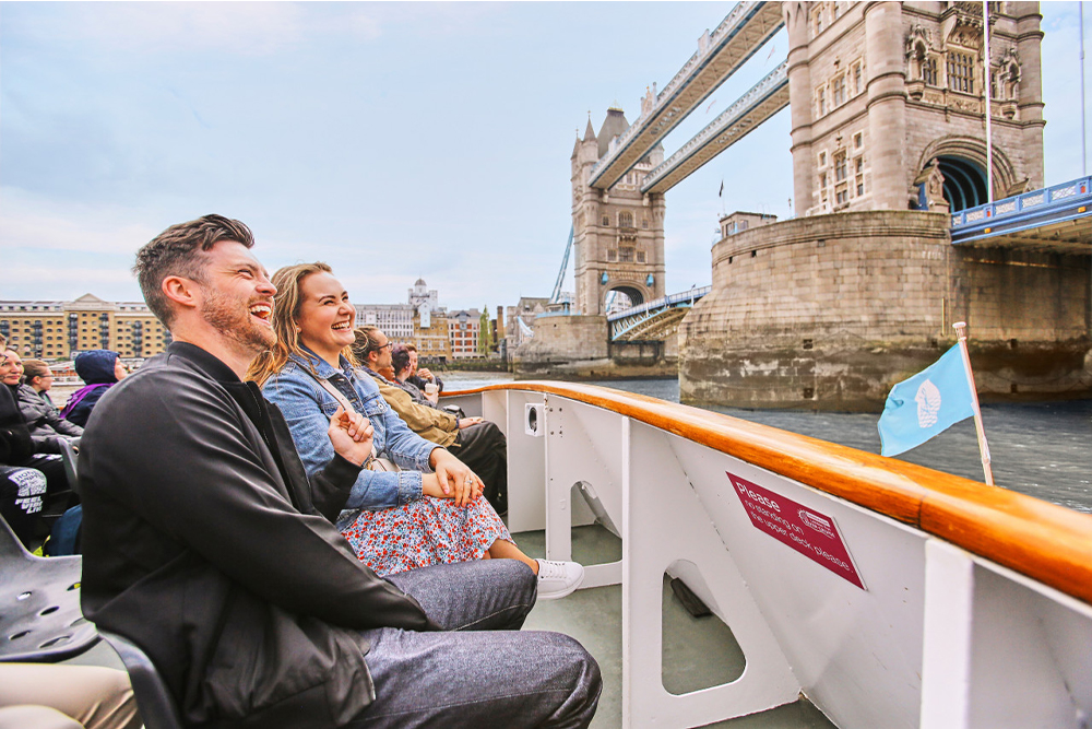 River Thames Cruise - Experience London from the water on a scenic River Thames sightseeing cruise. Departing from the London Eye Pier, enjoy panoramic views of iconic landmarks such as Big Ben, Tower of London, Tate Modern, and St. Paul’s Cathedral. Listen to live expert commentary or multilingual audio guides as you cruise through the heart of the city. A perfect way to explore London’s rich history and stunning riverside architecture in just 40 minutes. River Thames Cruise - Image 4 of 5