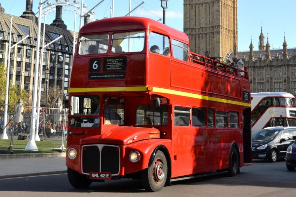 Visite en bus vintage à toit ouvert et croisière sur la Tamise - Image 2 sur 5