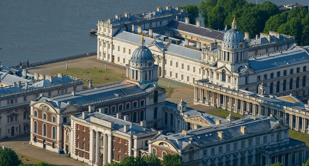 Leeds Castle, Canterbury, Dover & Greenwich Day Tour from London - JTR Holidays - Image 1 of 5