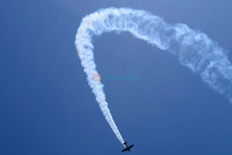 Aerobatic Flight Ras Al Khaimah - Tickets and Offer Book Now - JTR Holidays - Image 6 of 8