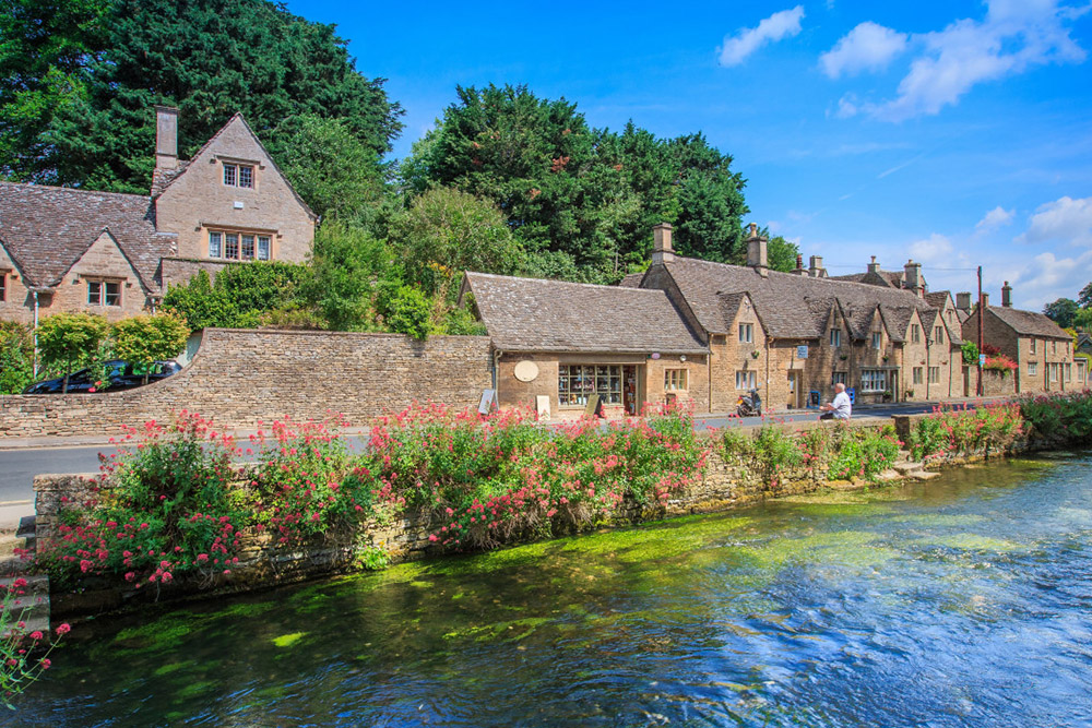 Cotswolds Tour from London with Lunch - Image 8 of 9