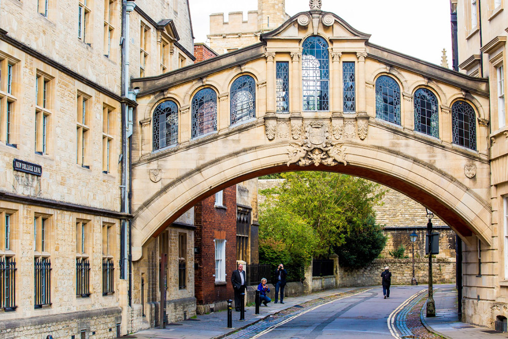 Oxford and Lacock Tour from London - Image 4 of 8