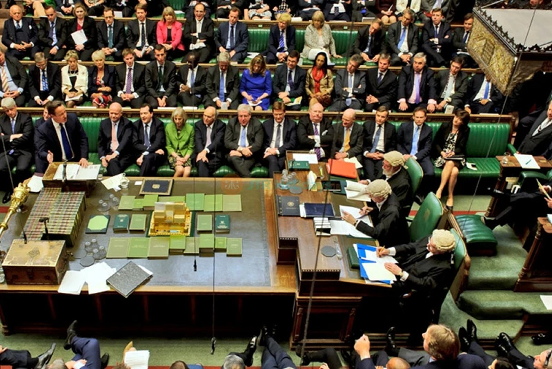 UK Houses of Parliament Self guided Audio Tour - Image 6 of 6