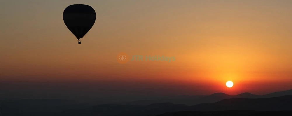 Sunrise Balloon Flights – Ras Al Khaimah - Book Online with best Offer- JTR Holidays - Image 3 of 5