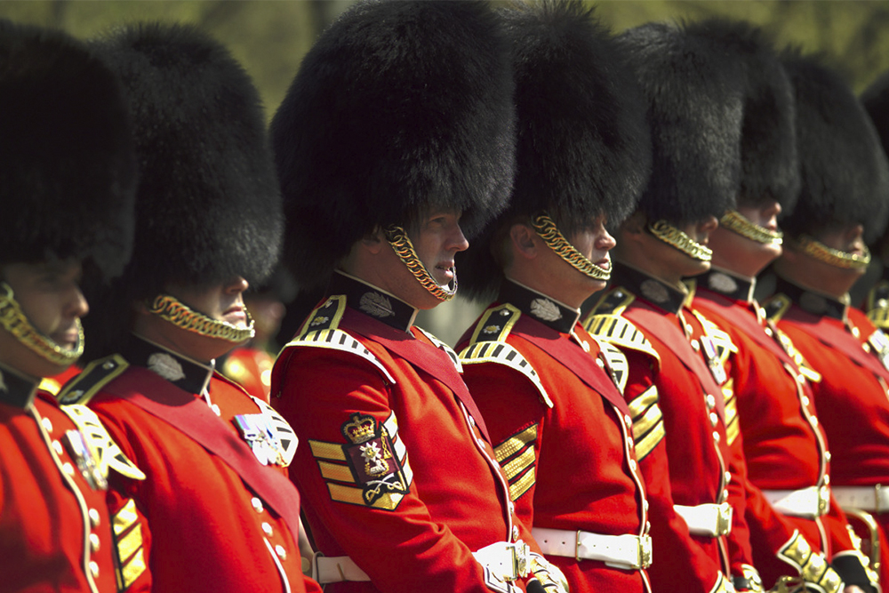 Full Day London with Changing of the Guard Thames River Cruise and London Eye - Image 5 of 5