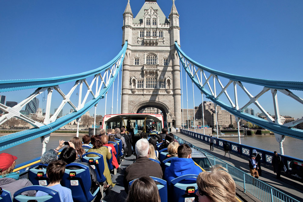 London Hop-On-Hop-Off Bus by Tootbus - Image 5 of 5