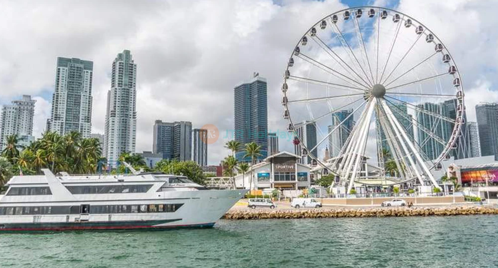Original Millionaire’s Row Cruise | Miami Biscayne Bay Sightseeing Tour - JTR Holidays - Image 1 of 5