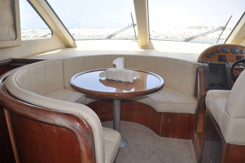 Luxury Yacht In Dubai - 75 Ft (27 Pax) - Image 6 of 8