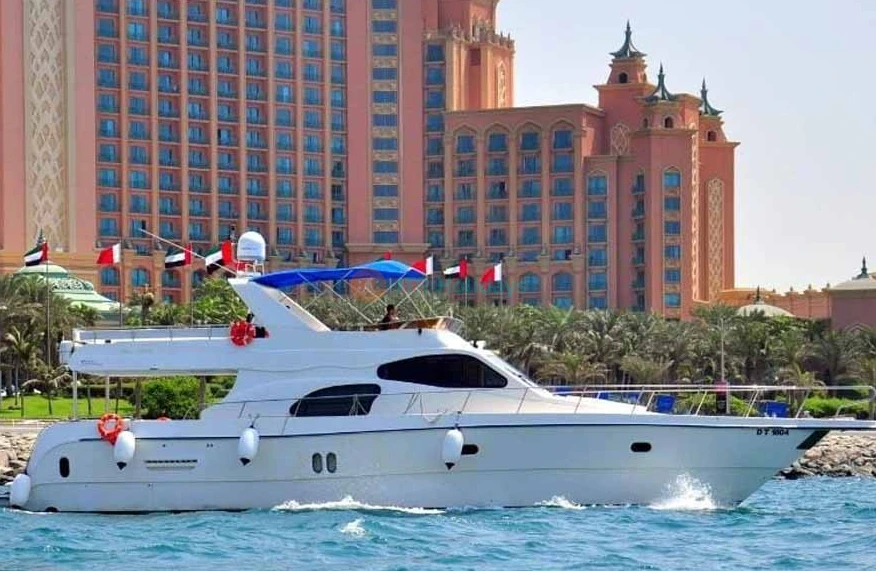 Luxury Yacht in Dubai - Yacht Ride in Dubai - JTR Holidays - Image 8 of 8