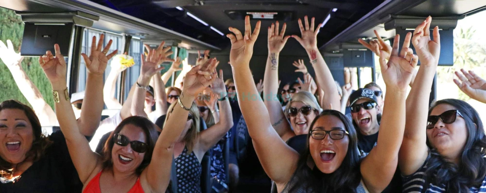 Los Angeles TMZ Celebrity Bus Tour -Hollywood Star Tour-JTR Holidays - Image 3 of 5