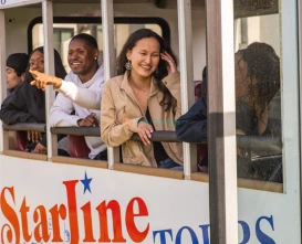 Los Angeles Celebrity Homes Tour + Hop-On Hop-Off Bus Pass - JTR Holidays