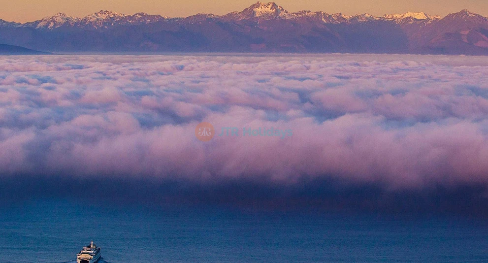 Sky View Observatory Seattle | Tickets, Admission & Views - JTR Holidays - Image 1 of 5