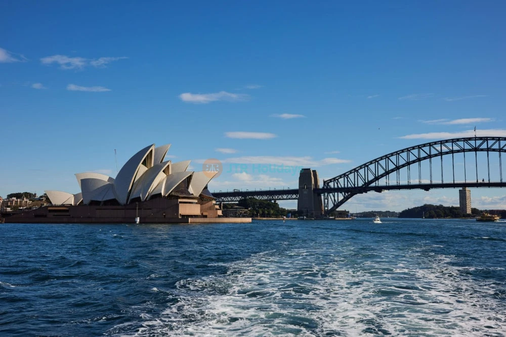 Sydney Harbour Cruise with Buffet Lunch Ticket - JTR Holidays - Image 6 of 6