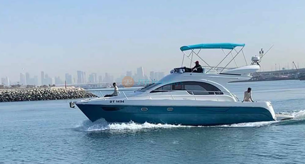 Alquiler de Yate de 45 Pies en Dubai Marina - Imagen 1 de 5