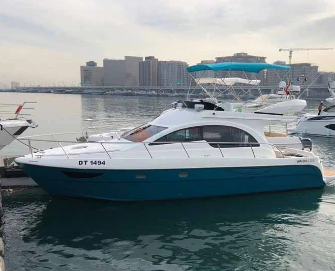 Alquiler de Yate de 45 Pies en Dubai Marina - Imagen 2 de 5