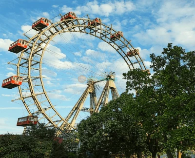 Vienna's Giant Ferris Wheel - Image 2 of 5