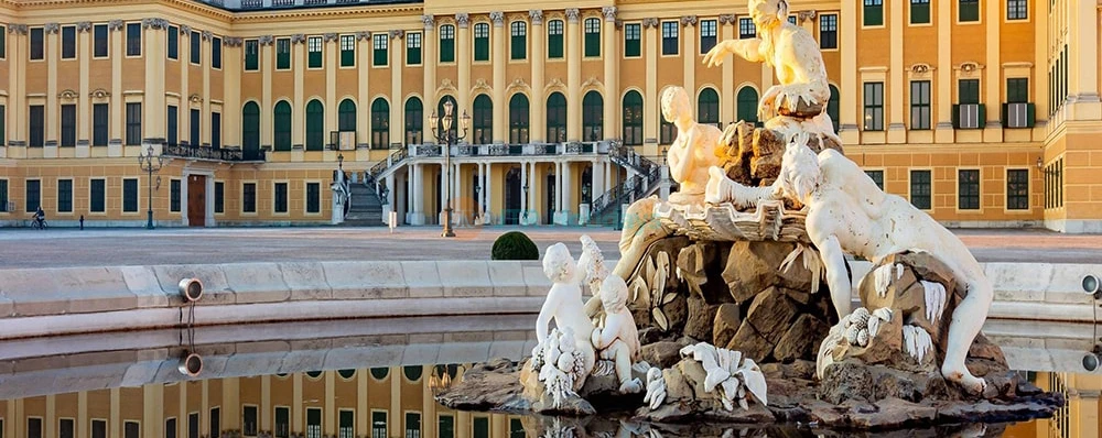 Schönbrunn Palace Tour | Vienna's Top Baroque Attraction - JTR Holidays