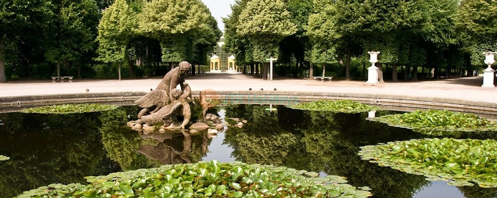 Palacio de Schönbrunn - Image 4 of 7