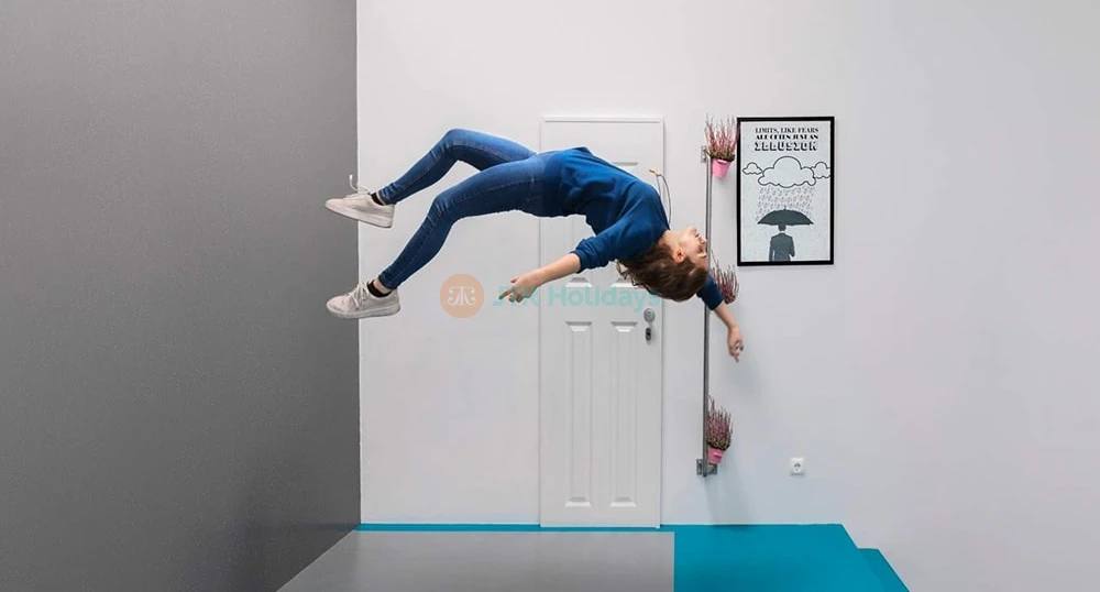 Museum of Illusions Vienna | Interactive Optical Illusions & Fun Exhibits - JTR Holidays