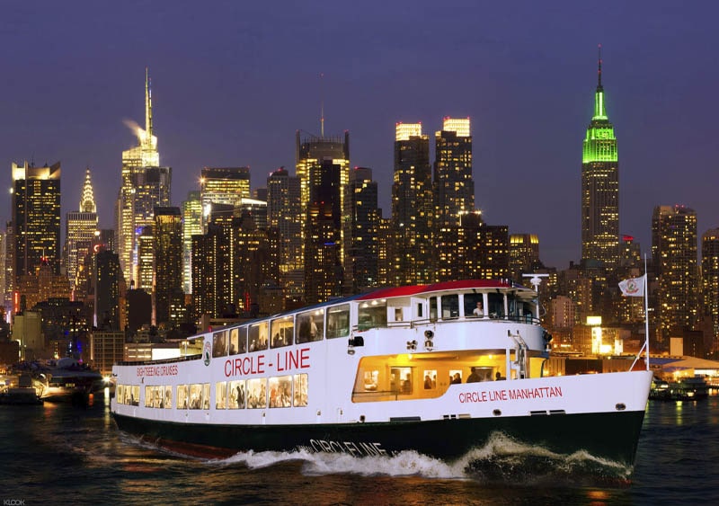 New York Harbor Lights Evening Cruise by Circle Line Ticket - Set sail on the New York Harbor Lights Cruise and witness the city’s skyline come alive at night. Glide past landmarks like the Statue of Liberty and Brooklyn Bridge as the sun sets and the lights of New York City illuminate the harbor. Perfect for a romantic evening or a memorable night with friends, this cruise offers stunning views and an unforgettable experience. New York Harbor Lights Evening Cruise by Circle Line Ticket - Image 1 of 5