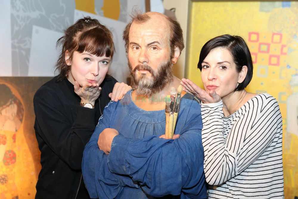 Madame Tussauds Vienna – Top Wax Museum & Family Attraction in Prater-JTR Holidays