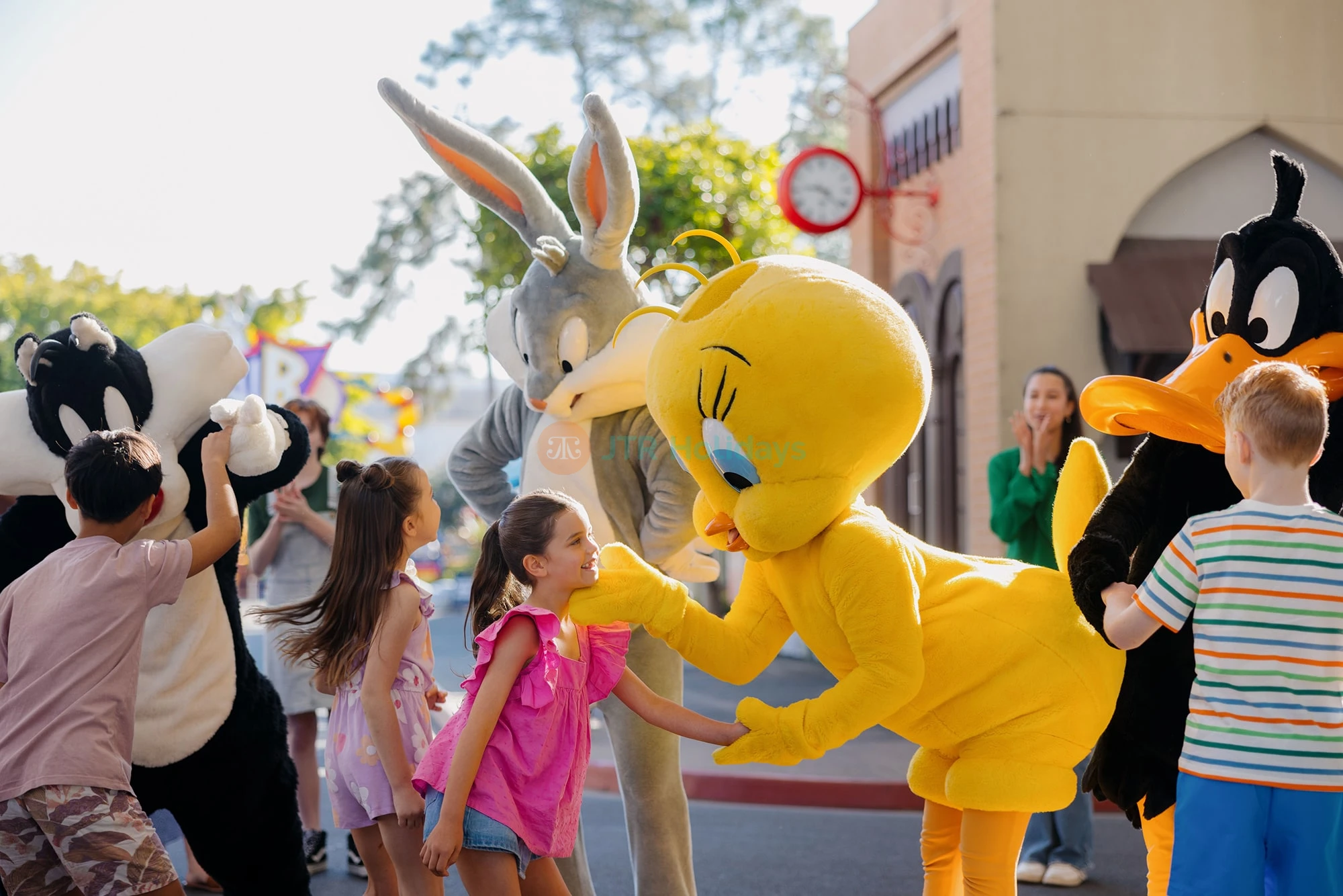 Warner Bros. Movie World |Book now | Instant Confirmation‎ - JTR Holidays