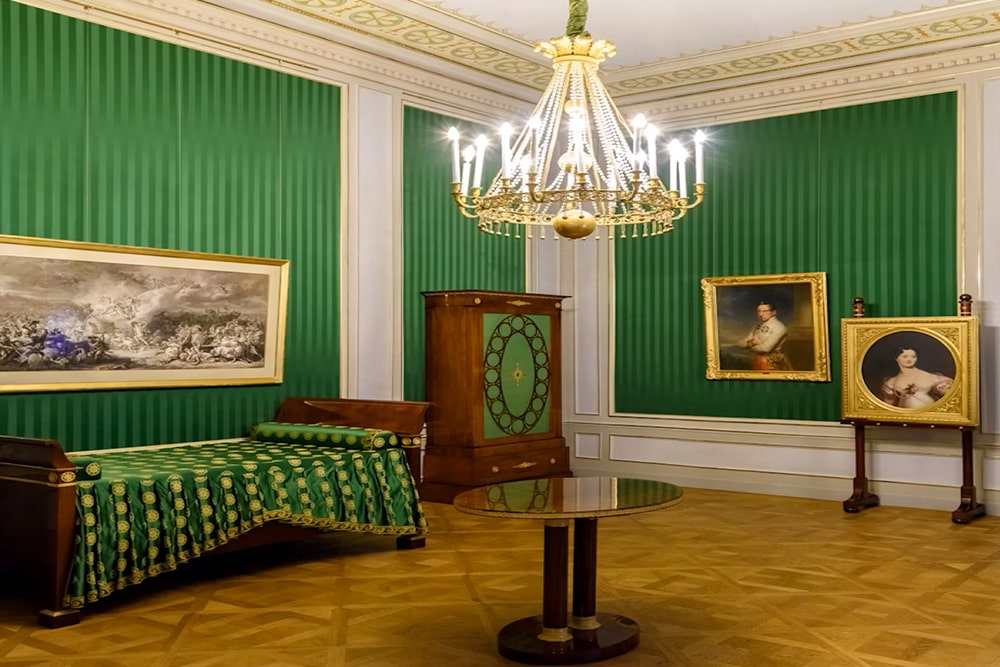 Albertina Museum - Explore the Albertina Museum in Vienna home to iconic artworks by Monet, Picasso & Matisse, plus the grand Habsburg State Rooms. A must-visit art museum. Albertina Museum - Image 3 of 5