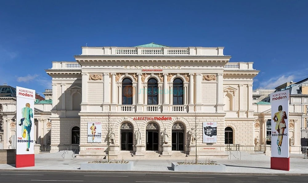 Albertina Museum Vienna | Masterpieces & Habsburg State Rooms - JTR Holidays