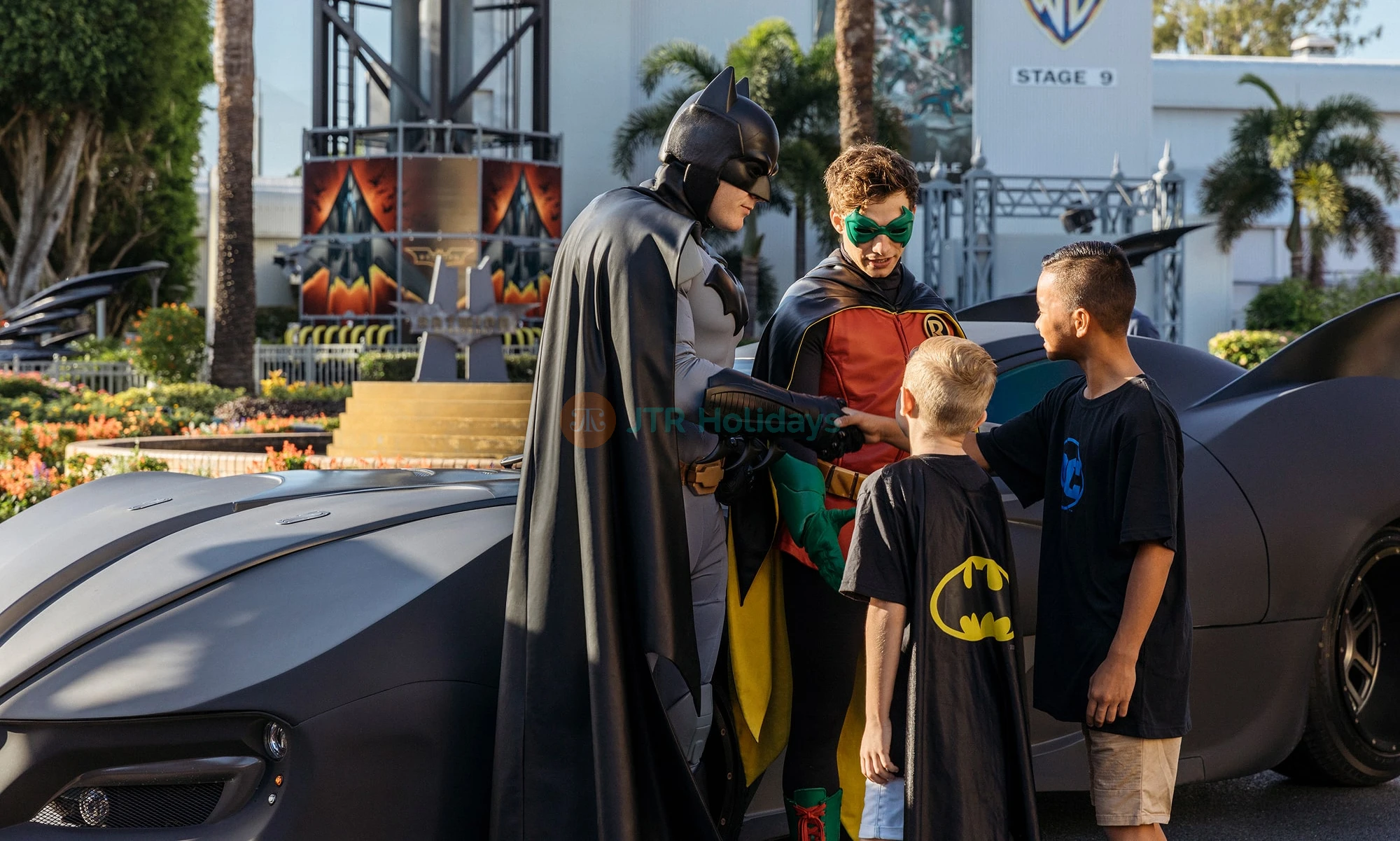 Warner Bros. Movie World |Book now | Instant Confirmation‎ - JTR Holidays