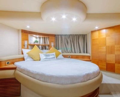 Luxury 55ft White Pearl Yacht Dubai Marina - Image 5 of 5