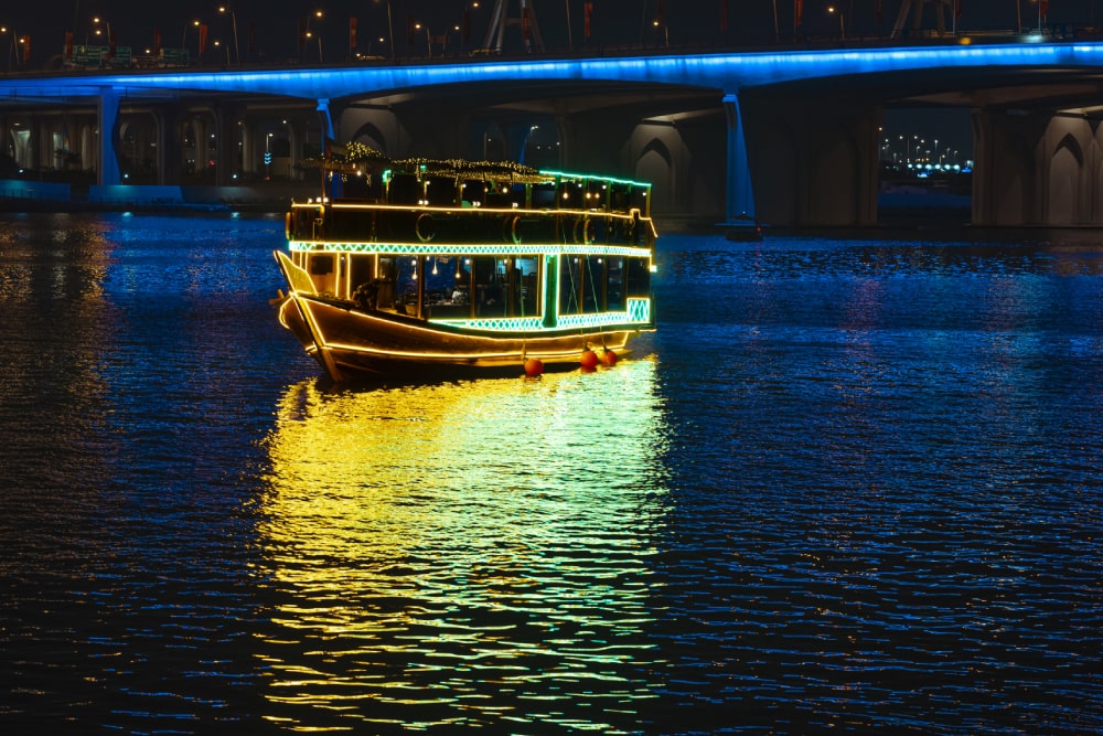 迪拜溪木船游 - Image 1 of 6