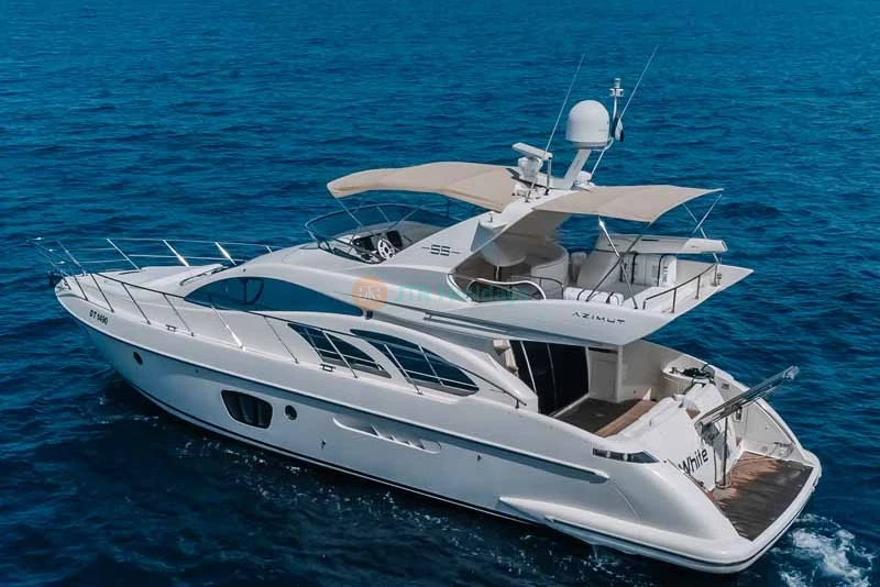 Luxury Yacht Rental Dubai Marina - Yacht hire Dubai - Party Yacht Dubai - JTR Holidays - Image 9 of 10