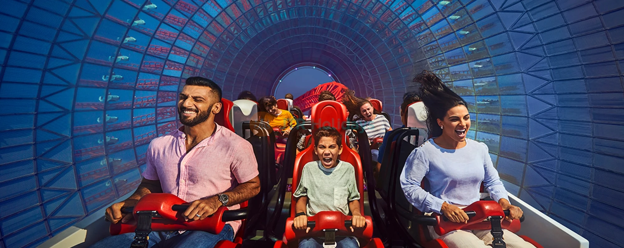 Abu Dhabi Tour With Ferrari World - Visit Abu Dhabi Grand Mosque - JTR Holidays - Image 4 of 5