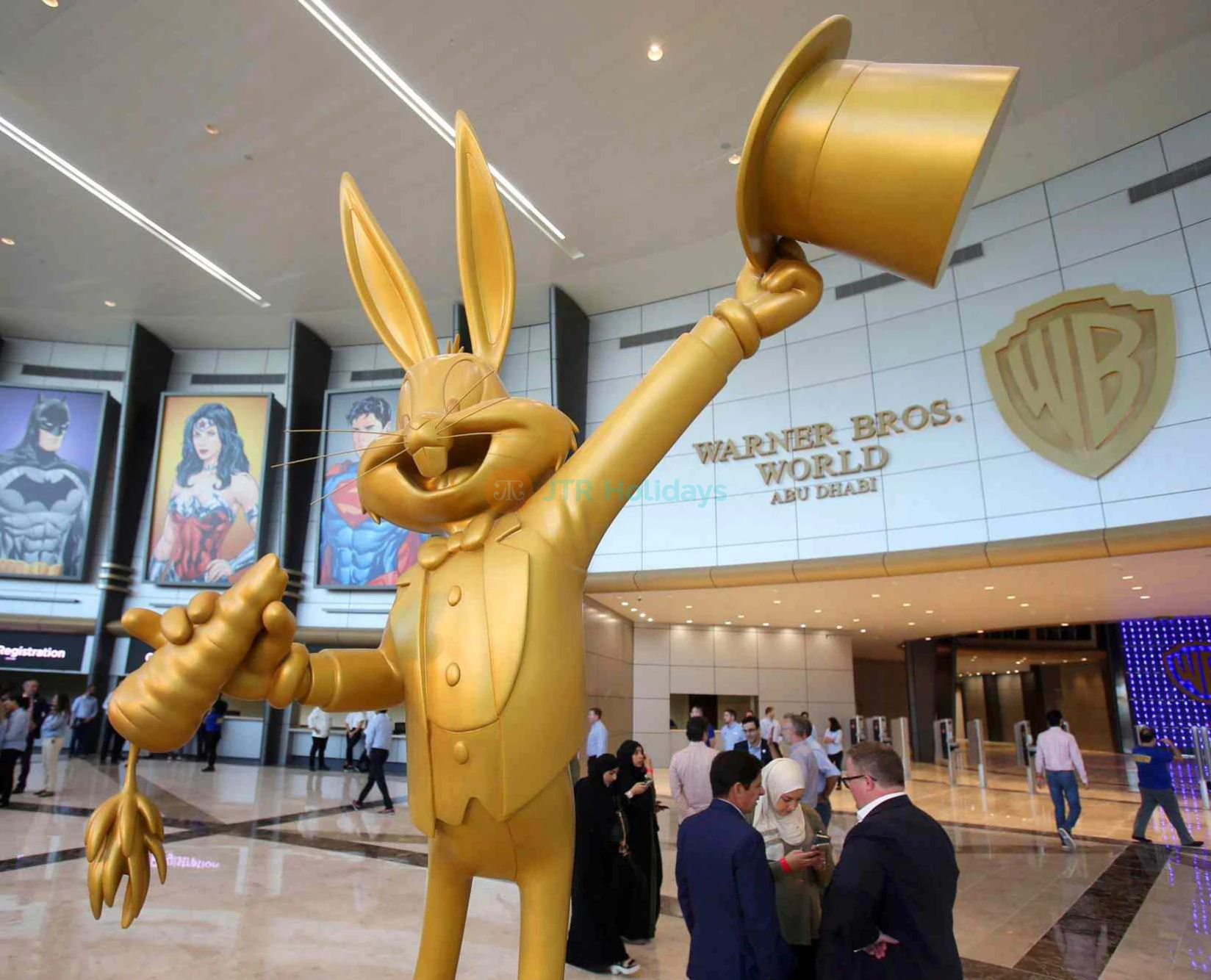 Abu Dhabi City Tour With Warner Bros - Visit Grand Mosque Abu Dhabi - JTR Holidays