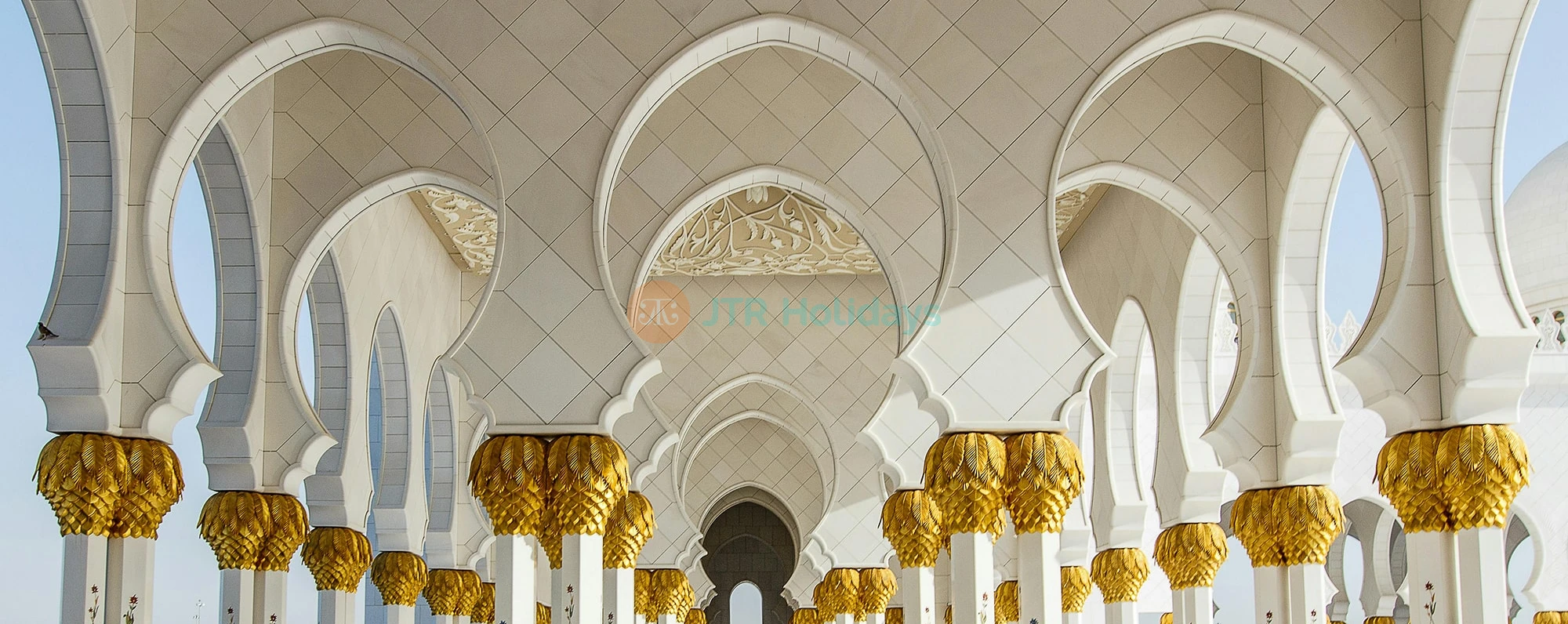 Abu Dhabi City Tour With Warner Bros - Visit Grand Mosque Abu Dhabi - JTR Holidays