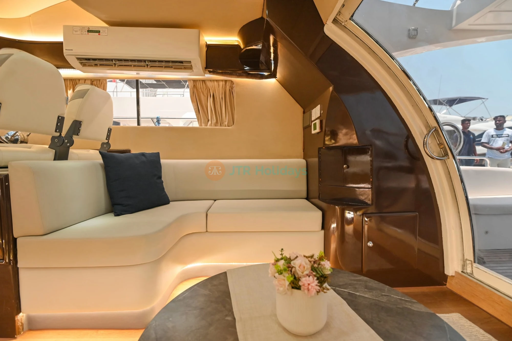 Yacht Birthday Party in Dubai - Luxury Yacht with Decoration and Cake - JTR Holidays