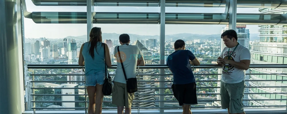 PETRONAS Twin Towers Tickets Skybridge & Observation Deck KL - Image 3 of 5