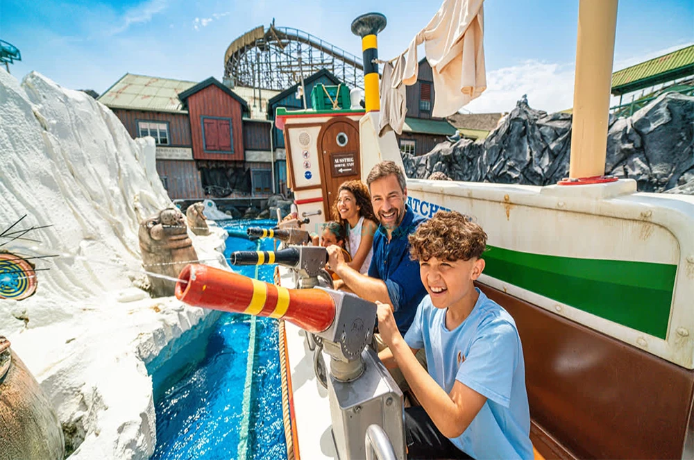 Europa-Park Germany Largest Theme Park with 100+ Rides, 16+ European Zones, Thrilling Rollercoasters & Live Shows - Image 6 of 6