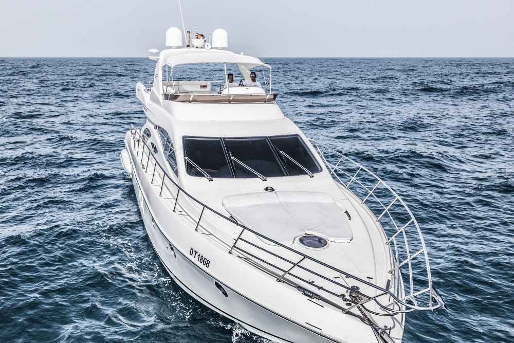 Luxury 62 Ft Yacht Ride Dubai Marina - Image 9 of 9