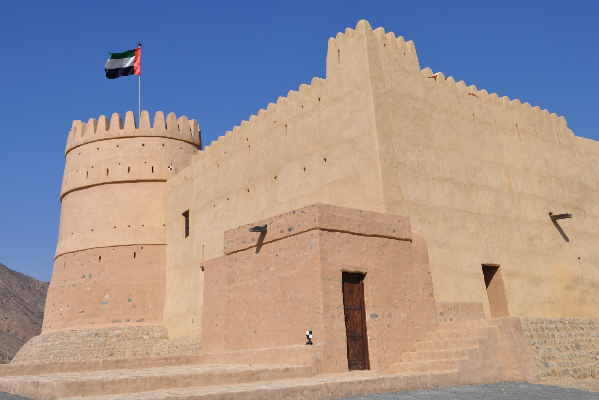 Fujairah East Coast Tour - Book a Fujairah City Tour with our Private East Coast Sightseeing Tours from Dubai. Discover heritage forts, Al Bidya Mosque, and the scenic Gulf of Oman coast. Fujairah East Coast Tour - Image 5 of 5