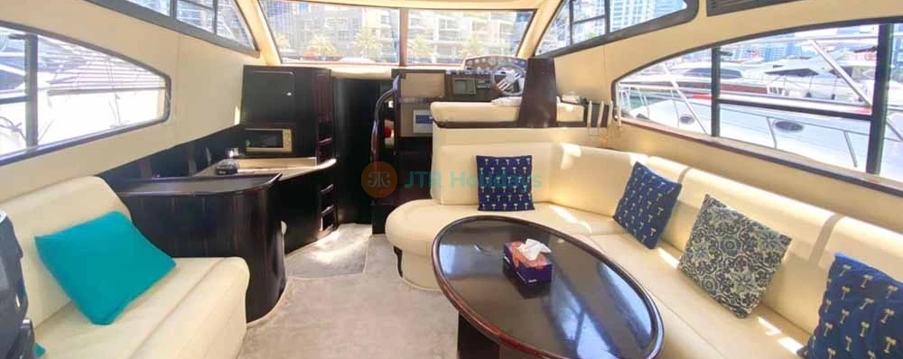 Yacht Ride Dubai Marina - Luxury Yacht Ride in Dubai - JTR Holidays - Image 4 of 5