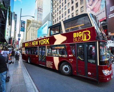 Go City New York Explorer Pass - Save up to 50% with the New York Explorer Pass. Choose 3, 4, 5, or 7 top NYC attractions from over 90 options. Enjoy skip-the line access, explore at your own pace with a 30-day validity after first use, and get instant digital confirmation. Perfect for flexible and hassle free sightseeing in New York City. Go City New York Explorer Pass - Image 5 of 5