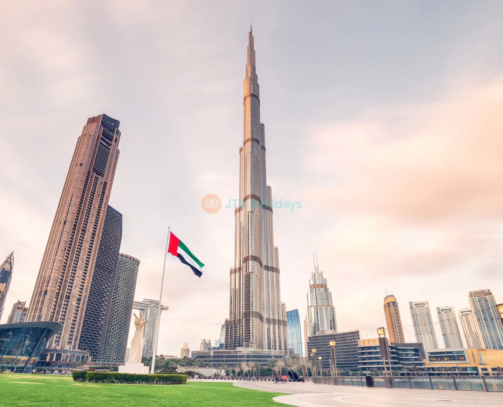 Dubai And Abu Dhabi Economy Holiday Package - Dubai Deals - Dubai Breaks | JTR Holidays - Image 2 of 5