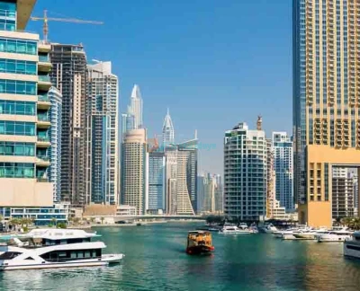 Marina Sightseeing Cruise - Marina Sightseeing Tour is the new part of Dubai famous for luxury five-star hotels, scintillating skyscrapers, the twisted tower known as Cayan tower. Where heritage meets modernity, our Dubai Marina Sightseeing Tour gives you the chance to explore Marina, beaming with a unique history and sleek architecture... this tour captures Dubai at its best. Marina Sightseeing Cruise - Image 5 of 5